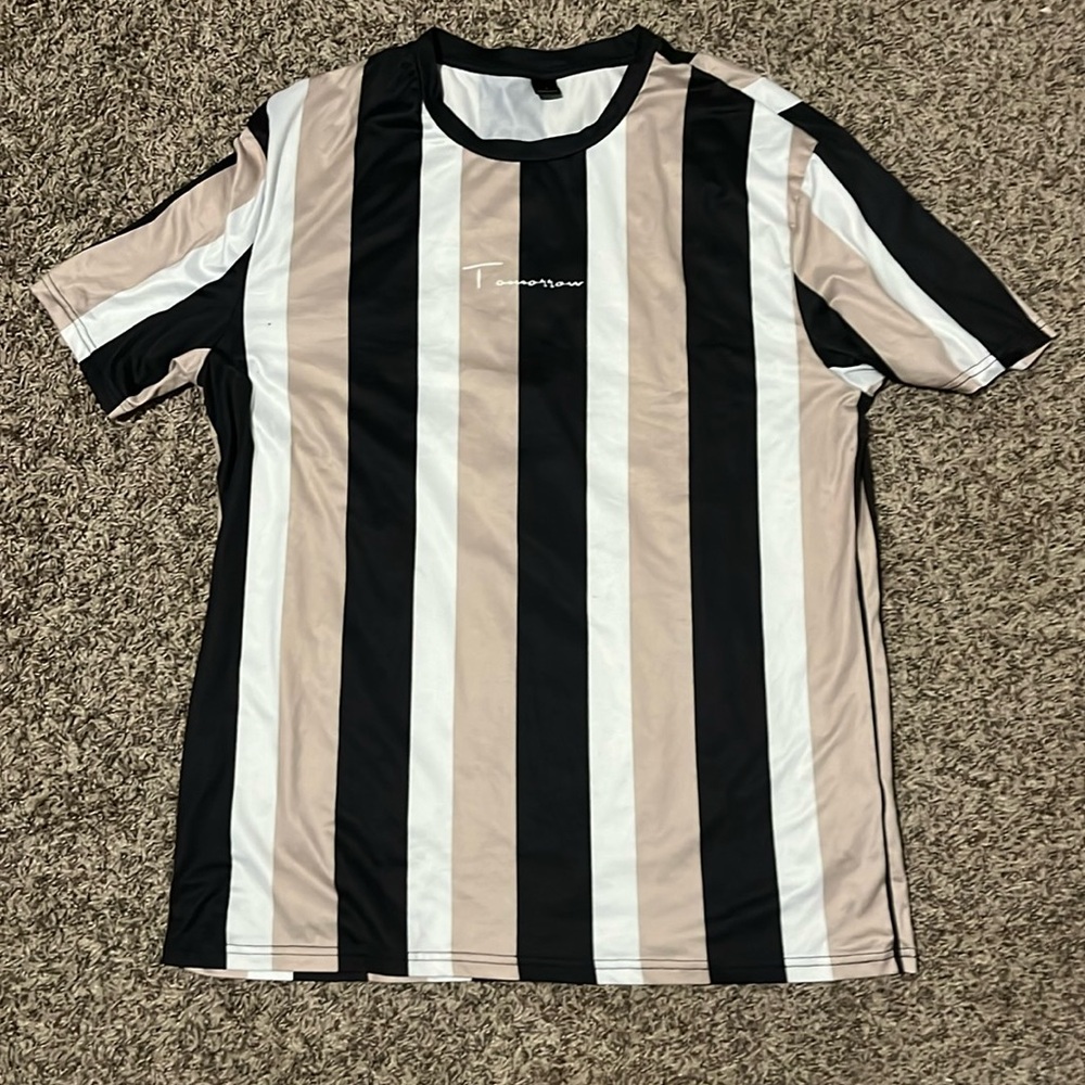 SHEIN men causal shirt
